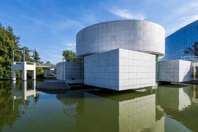 Agrandir l'image 4 sur 9, fenêtre modale