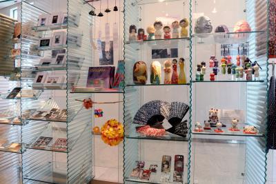 Musée des Arts Asiatiques - Boutique - Agrandir l'image 2 sur 5, fenêtre modale